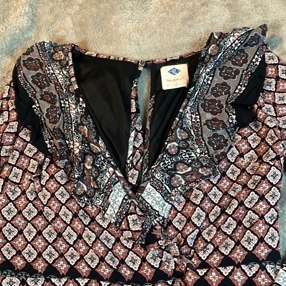 Wild Blue Sadie Robertson Romper - Picture 3 of 7